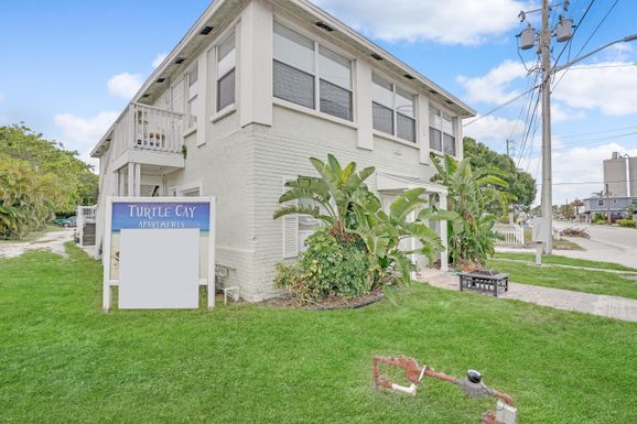 637 - 647 2nd N, Fort Pierce, FL 34950