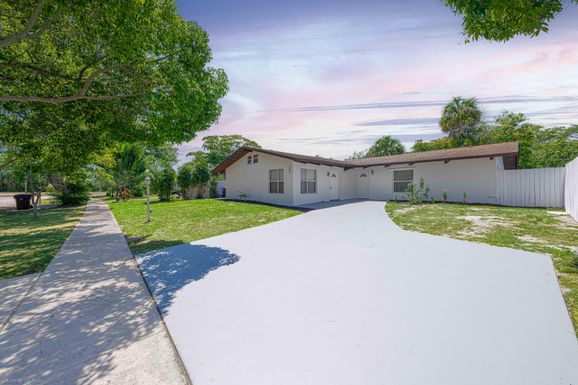 507 Ontario, West Palm Beach, FL 33409