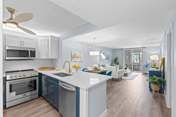 6461 2nd, Boca Raton, FL 33487