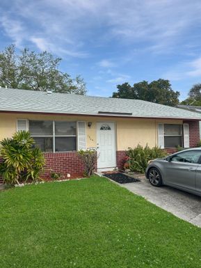 1804 Keenland, West Palm Beach, FL 33415