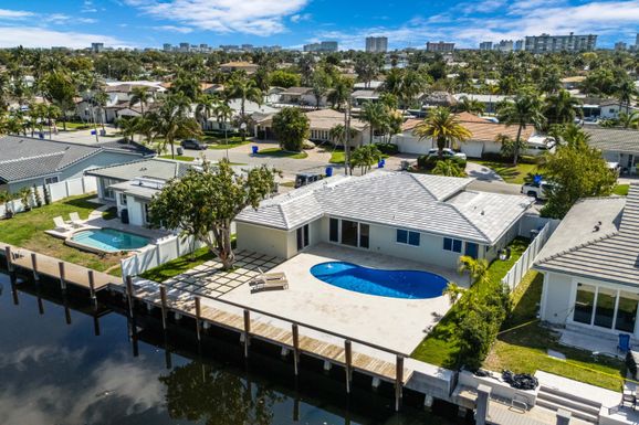 841 5th, Pompano Beach, FL 33060