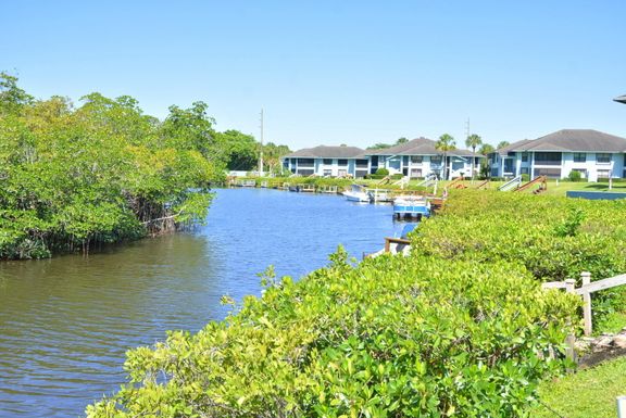 950 Kanner, Stuart, FL 34994