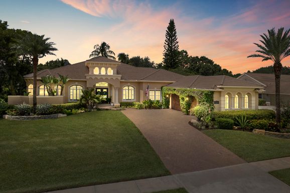 15385 Meadow Wood, Wellington, FL 33414