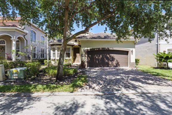 1023 Center Stone, Riviera Beach, FL 33404