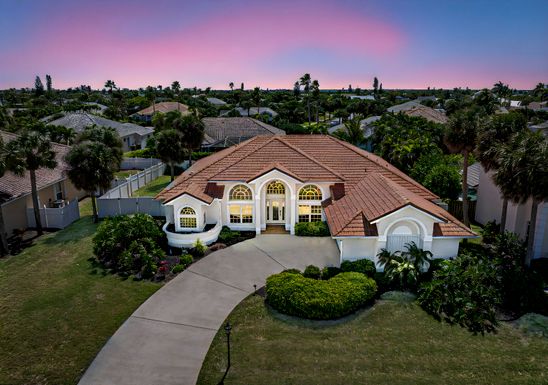 227 Loggerhead, Melbourne Beach, FL 32951