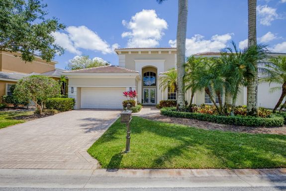 110 Via Paradisio, Palm Beach Gardens, FL 33418