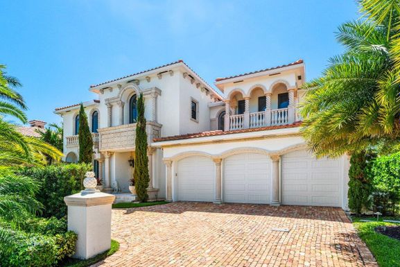 7241 8th, Boca Raton, FL 33487