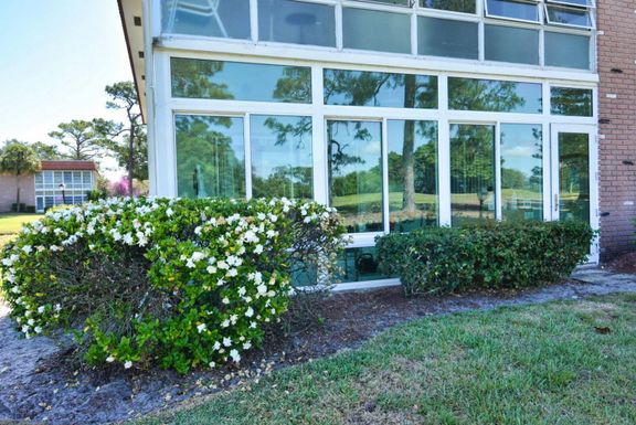 1225 21st, Stuart, FL 34994