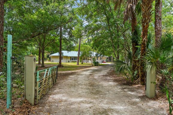 15721 111th, Jupiter, FL 33478