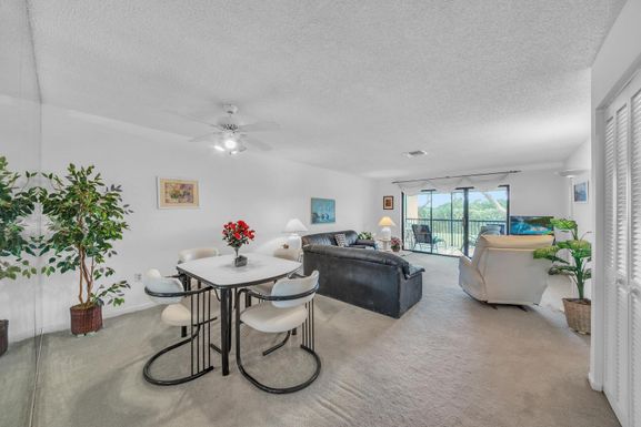 36 Stratford, Boynton Beach, FL 33436