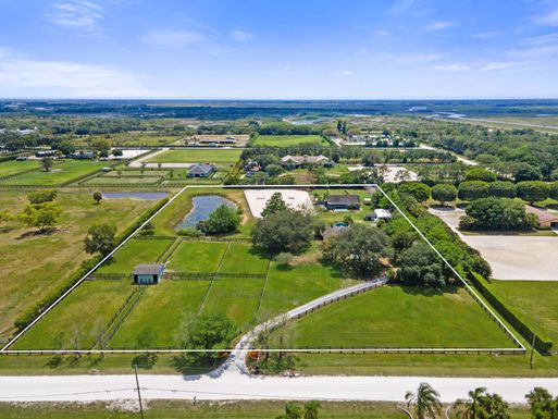 16820 Deer Path, Wellington, FL 33470