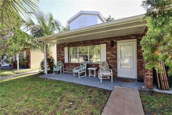 8520 Highway 1, Micco, FL 32976