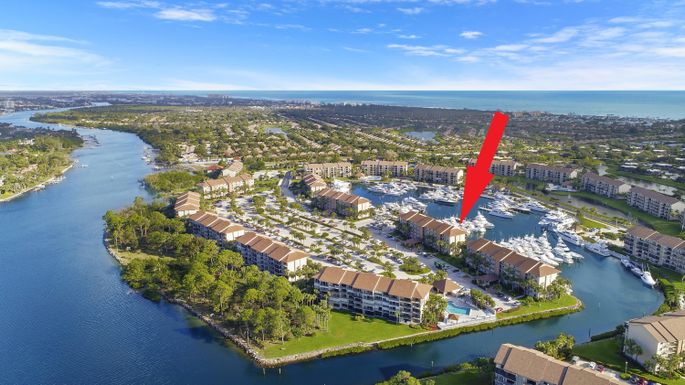 2401 Marina Isle, Jupiter, FL 33477
