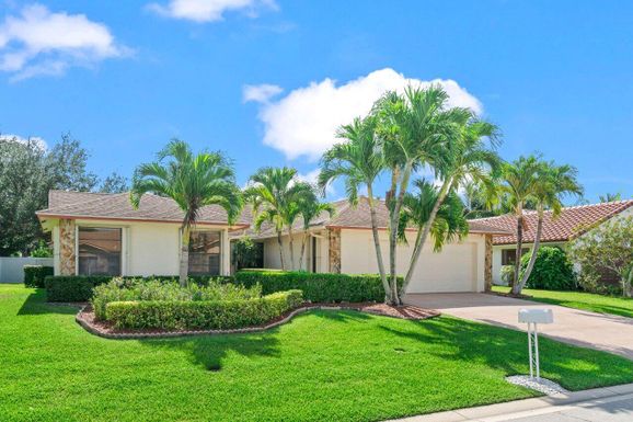 21820 Beachnut, Boca Raton, FL 33433