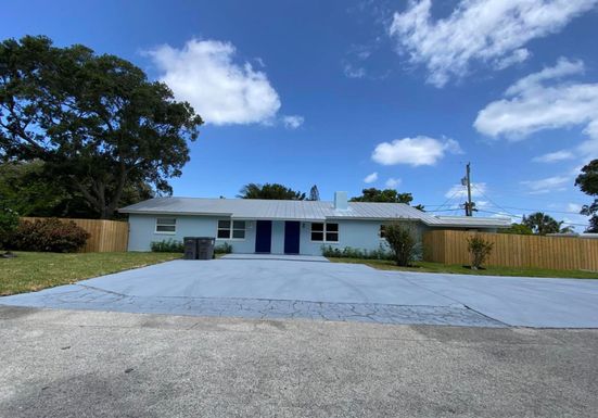 1867 Windsor, North Palm Beach, FL 33408