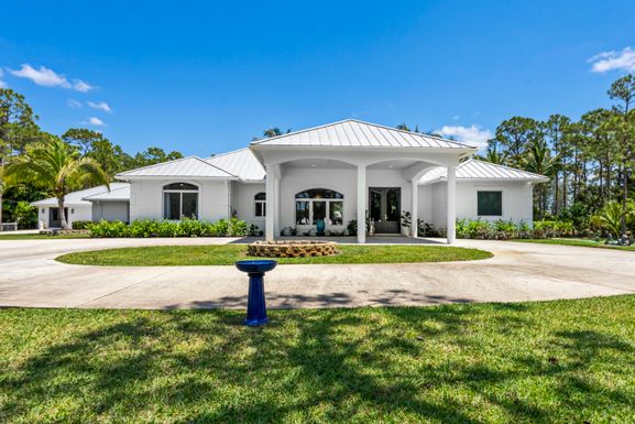 14819 Broken Arrow, Palm Beach Gardens, FL 33418