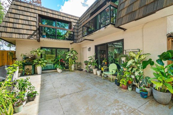 4059 Palm Bay, West Palm Beach, FL 33406
