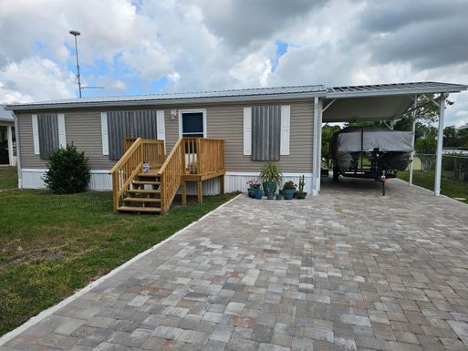 3221 21st, Okeechobee, FL 34974