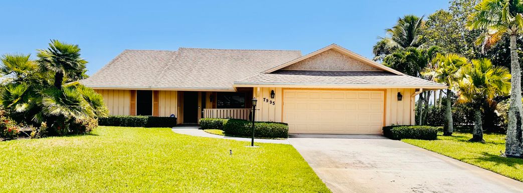 7995 Trenton Avenue, Hobe Sound, FL 33455
