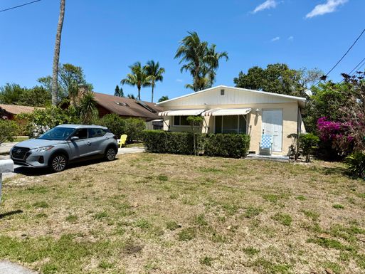 3520 Suncrest, Lake Worth, FL 33467