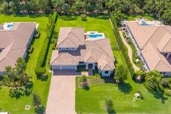 5211 Blue Daze, Palm City, FL 34990