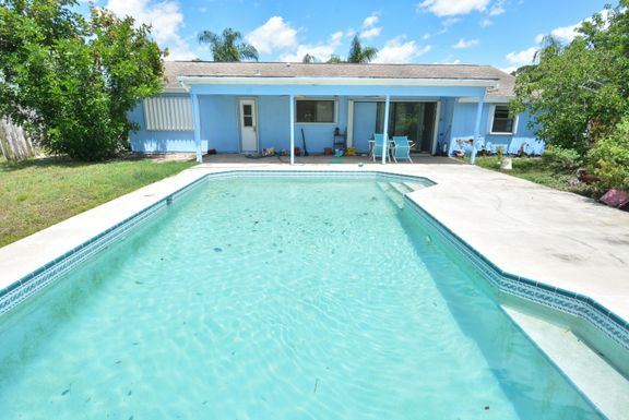 420 Streamlet, Port Saint Lucie, FL 34983