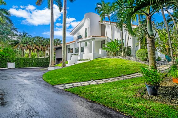 5981 136th, Pinecrest, FL 33156