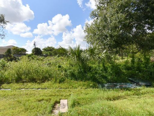 282 Ewing, Port Saint Lucie, FL 34953