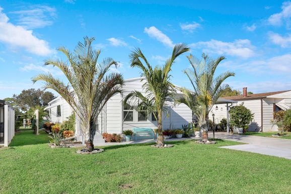 7850 Shenandoah, Hobe Sound, FL 33455
