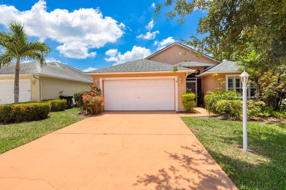 520 Cyrilla, Port Saint Lucie, FL 34953