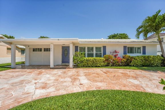 121 Tacoma, Palm Beach Shores, FL 33404