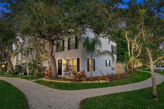 301 Georgian Park, Jupiter, FL 33458