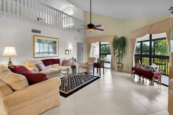 7380 Clunie, Delray Beach, FL 33446
