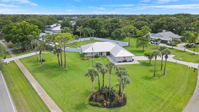 386 Ficus, Jensen Beach, FL 34957