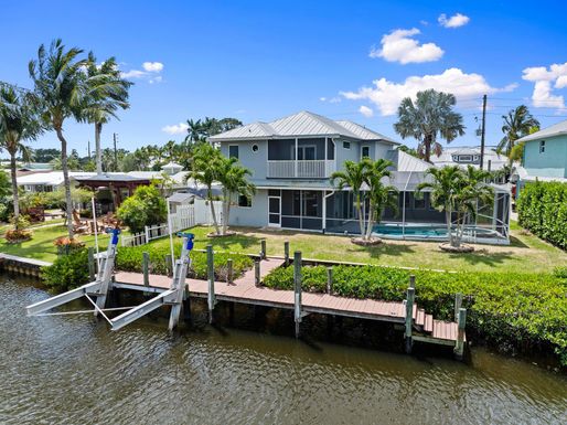 1599 Dyer Point, Palm City, FL 34990