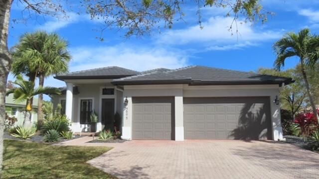 4595 La Paloma, Palm City, FL 34990