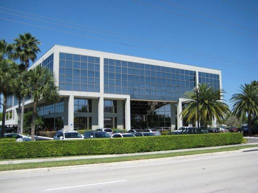631 Us Highway 1, North Palm Beach, FL 33408