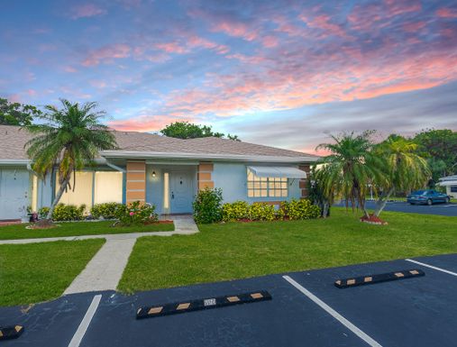 517 Crooked Lake, Fort Pierce, FL 34982