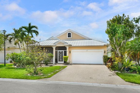 107 Summerville, Port Saint Lucie, FL 34986