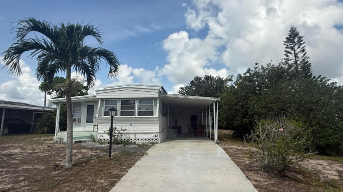 7690 Eagle, Hobe Sound, FL 33455