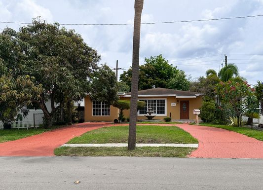 1721 172nd, North Miami Beach, FL 33162