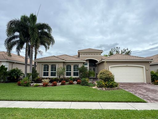 10469 Whitewind, Boynton Beach, FL 33473