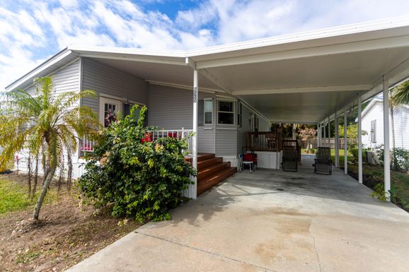 925 Yacht Club, Moore Haven, FL 33471