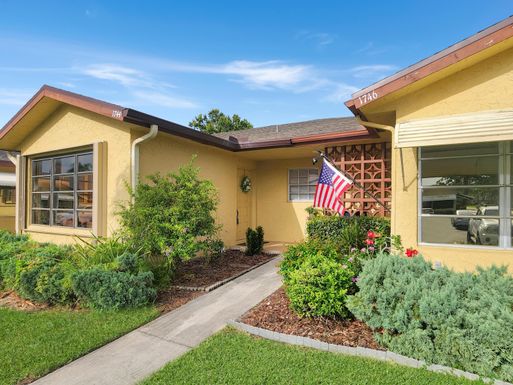 1744 Lakefront, Fort Pierce, FL 34982