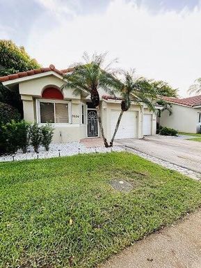 7624 Pinewalk, Margate, FL 33063