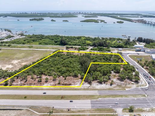2300 Us Hwy 1, Fort Pierce, FL 34946