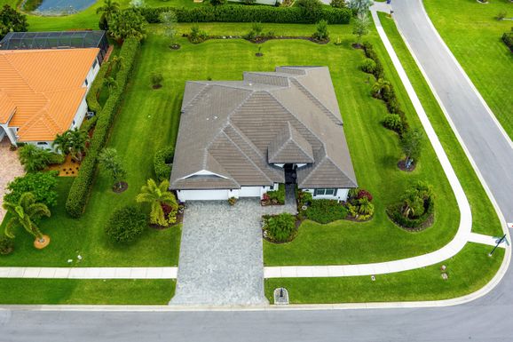 8280 Halbert, Vero Beach, FL 32968