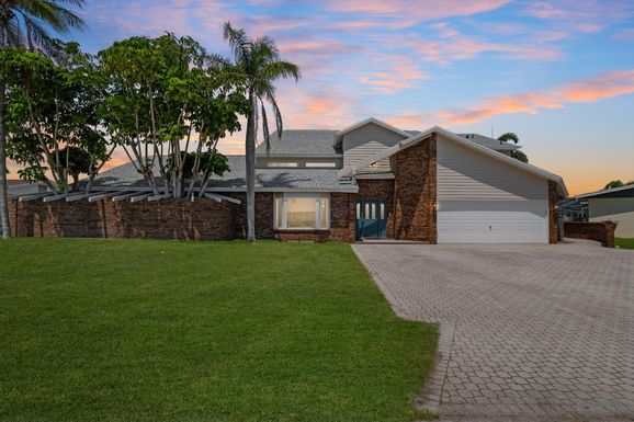 397 Milford Point, Merritt Island, FL 32952