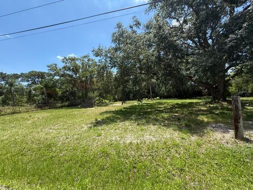 111 Berger, Fort Pierce, FL 34945