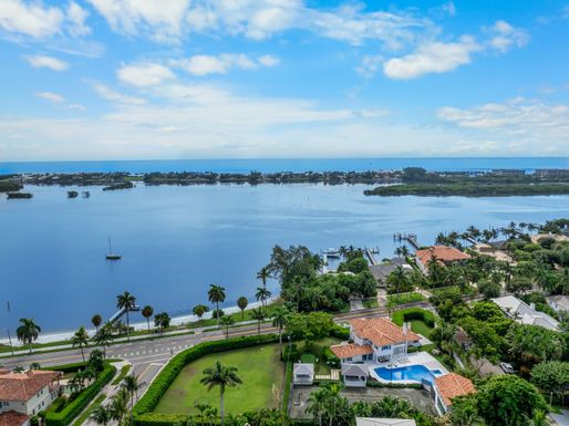 7425 Flagler, West Palm Beach, FL 33405